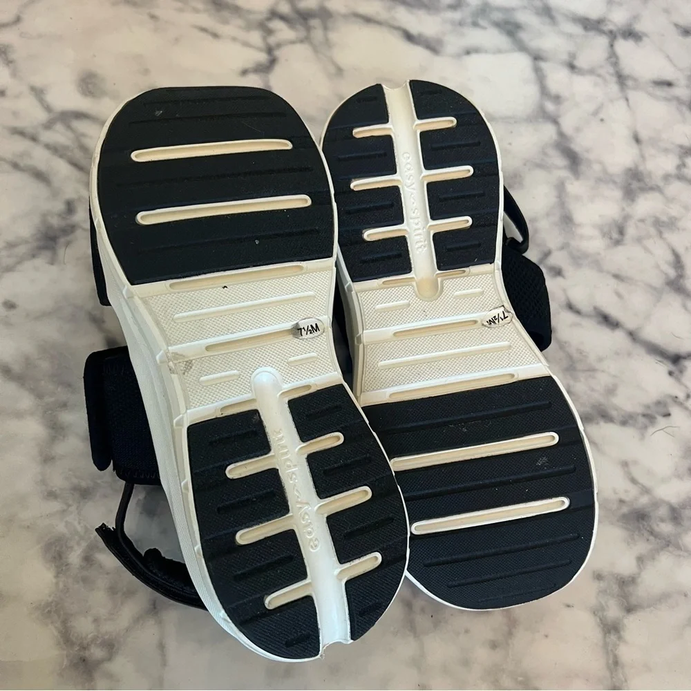 Easy Spirit Denise Austin Black Women’s Comfort Sandals. Size 7.5